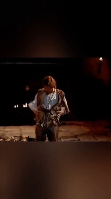 О мире! Государства не должны воевать друг с другом смотреть онлайн