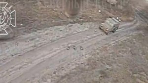 Подборка атак FPV по л/с и технике ВСУ на маршрутах снабжения.