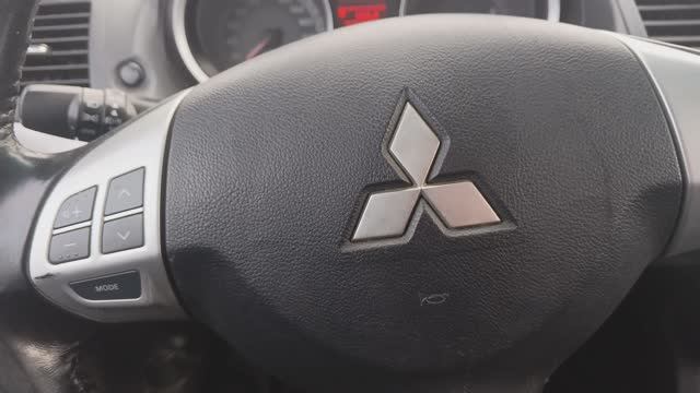 Пропал сигнал на митсубиси лансер