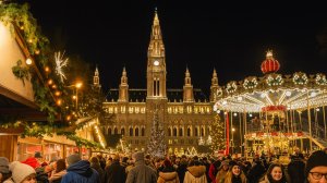Рождественская ярмарка на Rathausplatz, Вена 🎄 Самая красивая зимняя прогулка Австрии 2025 | 4K