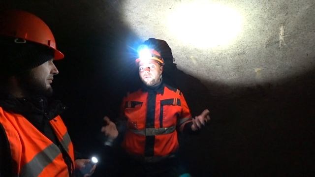 138_Из центра Москвы на окраину под землей часть-1. Подземная Москва. Вместо урока истории. смотреть онлайн