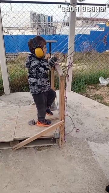 Миша, 5 лет, первый звон в жизни! Севастополь, храм вмч. Татианы при СГУ, народная школа звонарей смотреть онлайн