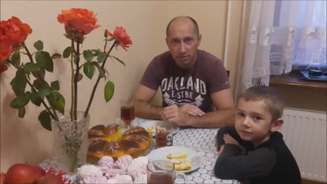 РЕЦЕПТЫ и ДЕГУСТАЦИЯ лучших завтраков!!!! МЕГА быстрый СЕНДВИЧ из лаваша и Пицца на сковороде смотреть онлайн