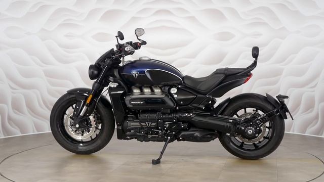 Triumph Rocket III vin SMTYBY2BJ5SBX9421 смотреть онлайн