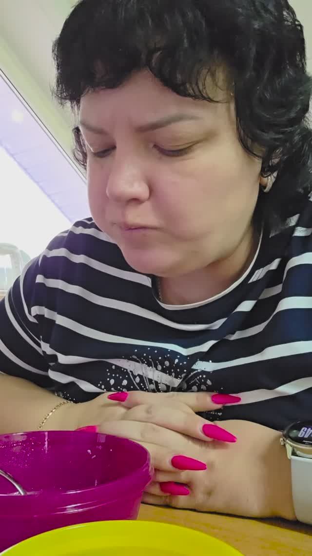 Новая работа. Mukbang. смотреть онлайн