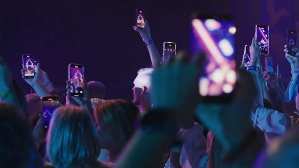 мы переосмыслили стандартную корпоративную поездку, превратив ее в иммерсивное приключение.