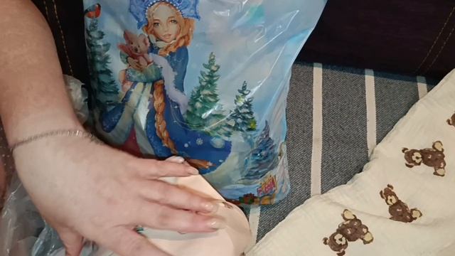 ИДЁМ В ГОСТИ С ПОДАРКАМИ 👋 смотреть онлайн