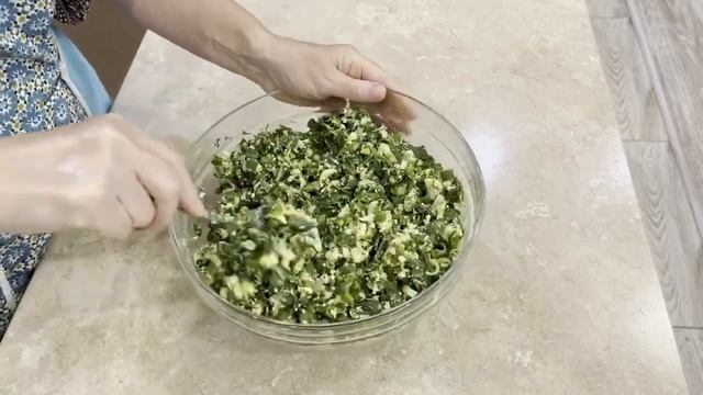 Вкуснятина за 10 минут! Ленивые пирожки с творогом и зеленью