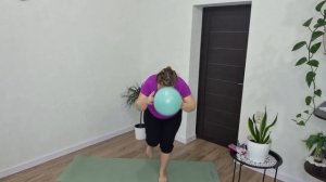 Гимнастика с мячом / Разминка всего тела / Бодрость и хорошее настроение