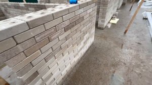 Кладка дома из  гиперпрессованного (Лего) кирпича