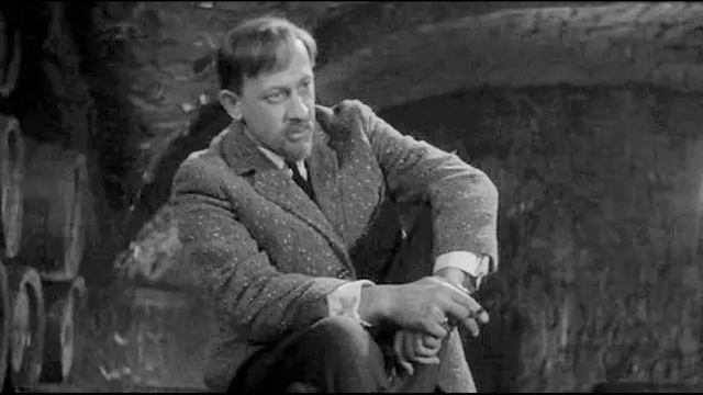 Стихи. Инженер Гарин. Ростислав Векленко.