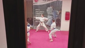 Первая тренировка по карате у дочки спустя 5 месяцев. ВЛОГ КСЮШИ