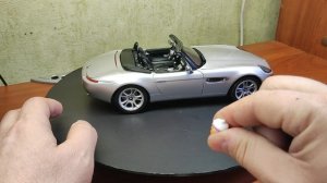 BMW Z8 Kyosho прилипало