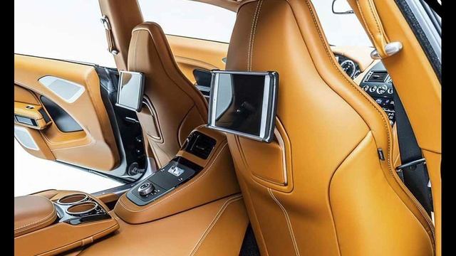 Aston Martin Lagonda Taraf смотреть онлайн