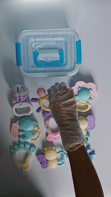 Развивающие игрушки для новорожденных погремушка 0+ набор 9 штук KUNDER смотреть онлайн