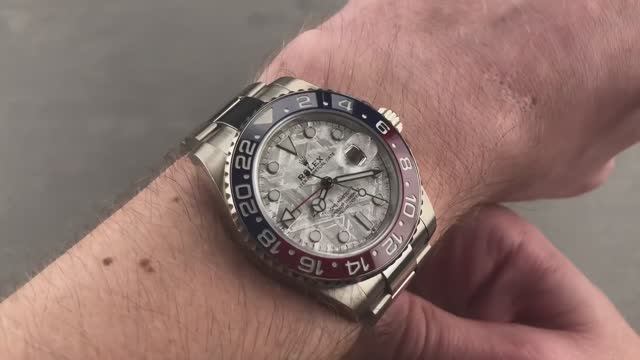 Обзор часов Rolex GMT-Master II с метеоритным циферблатом "Pepsi" 126719BLRO