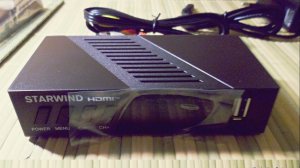 Видео обзор: Ресивер DVB-T2 StarWind CT-140, черный