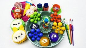 Мультики для Детей и малышей. Прквращаем яркие цветные антистрессики в бусинки. Мультики залипалки