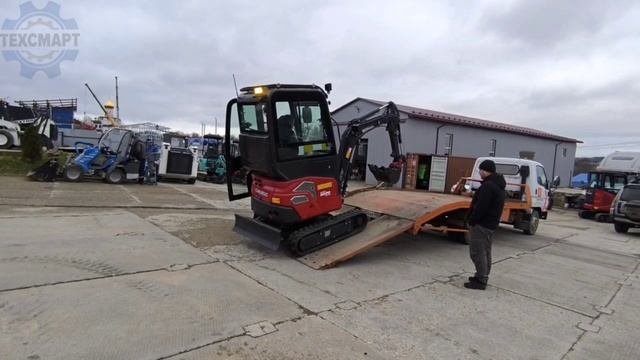 Мини экскаватор QUADTRAC EX22U PRO смотреть онлайн