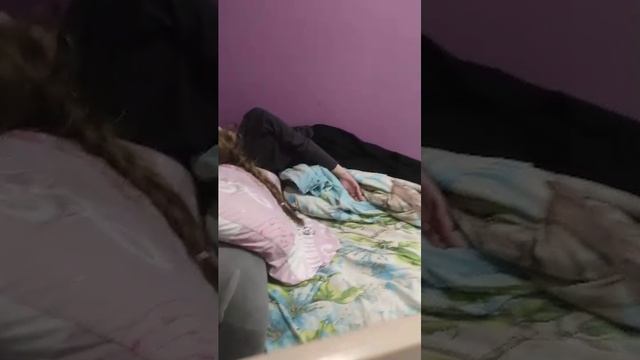 демонстрируем четыре леденца смотреть онлайн