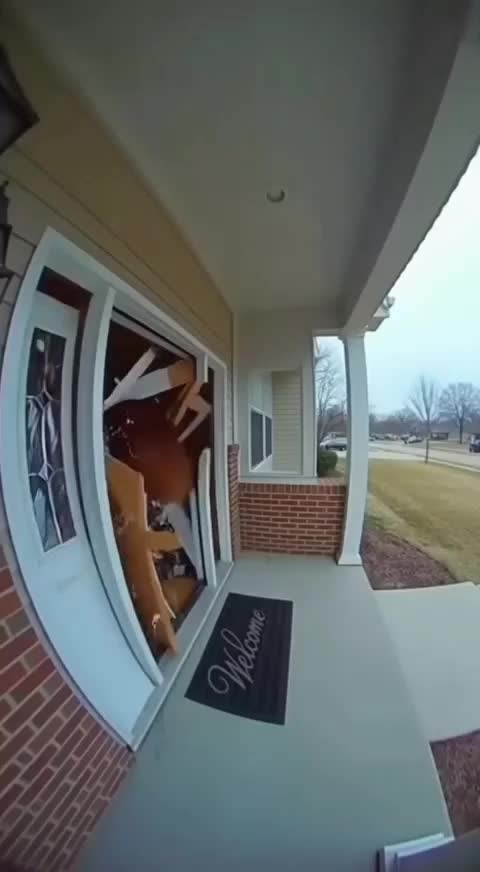 Зовёт от риэлтора 😂😂 смотреть онлайн