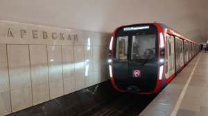 Метро Москвы красивая подборка нового поезда Москва 2020 на станции Сухаревская