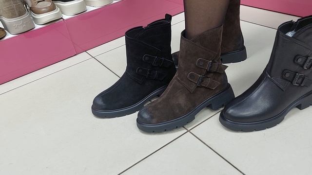 ОБУВЬ GRACIANA НОВИНКИ ЗИМА САПОГИ УГИ КРОССОВКИ ДУТИКИ МОСКВА смотреть онлайн