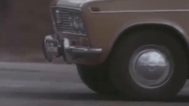 А ты знаешь? Почему "Шестерка" (2106) на самом деле была ХУЖЕ "Тройки" (2103)? смотреть онлайн
