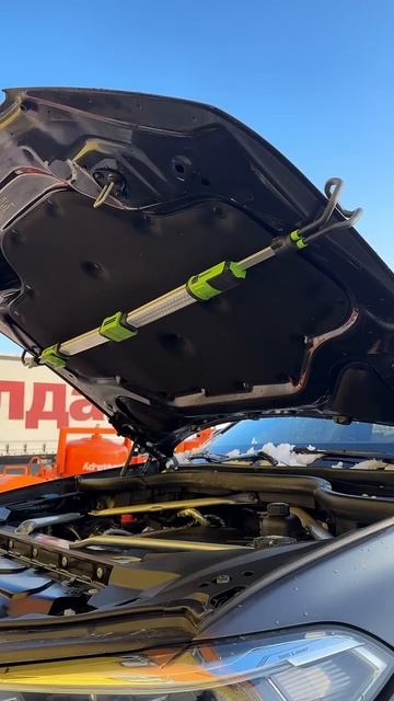 Аккумуляторный подкапотный фонарь от компании Greenworks 😎👍 смотреть онлайн