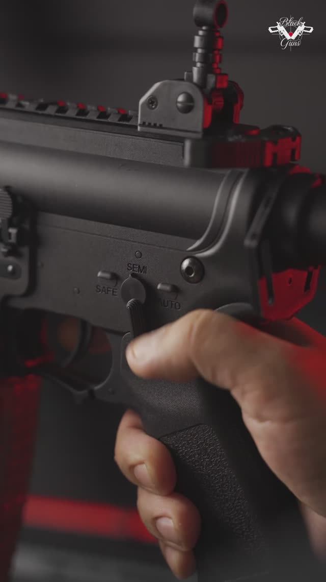 Автомат на орбизах AR15 F4 с карбоном смотреть онлайн