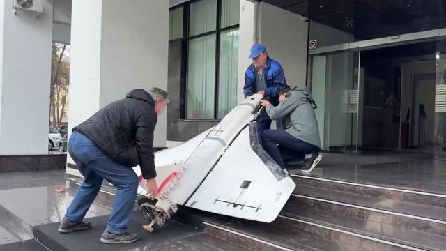 🇷🇴🇷🇺 Министерство иностранных цирка 🤡 Молдовы устроило демонстрацию, показывающую, как дрон о