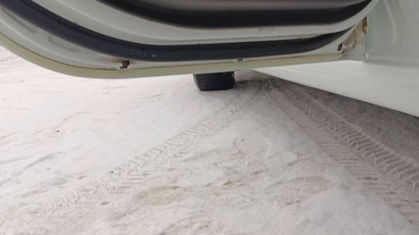 Kia Rio 1.6 МТ 2013