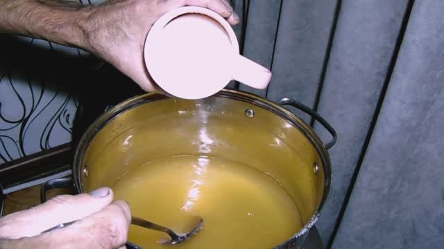 Сидр - Яблочное Домашнее Вино Без Дрожжей и Воды с Гидрозатвором. Второй Этап.