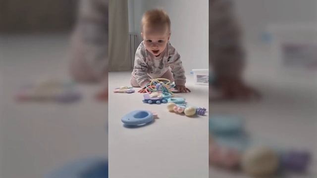 Погремушки игрушки, прорезыватели для развития малышей! Какие выбрать??? #детские #режутсязубы смотреть онлайн