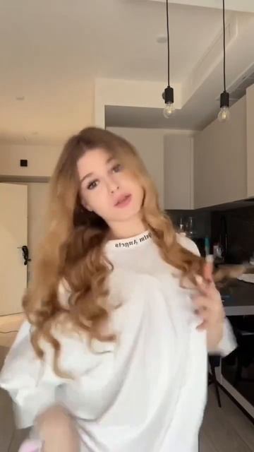 F5ed2c96735797b97d4fab42036695ea.mp4