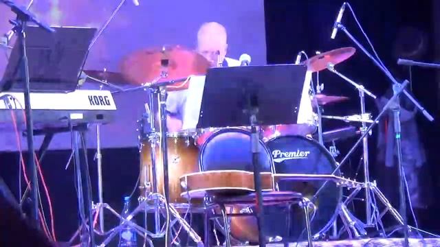 Группа *Поворот* Большой Квартирник ,,,, Андрей как всегда жжёт 09.10.22 г. смотреть онлайн