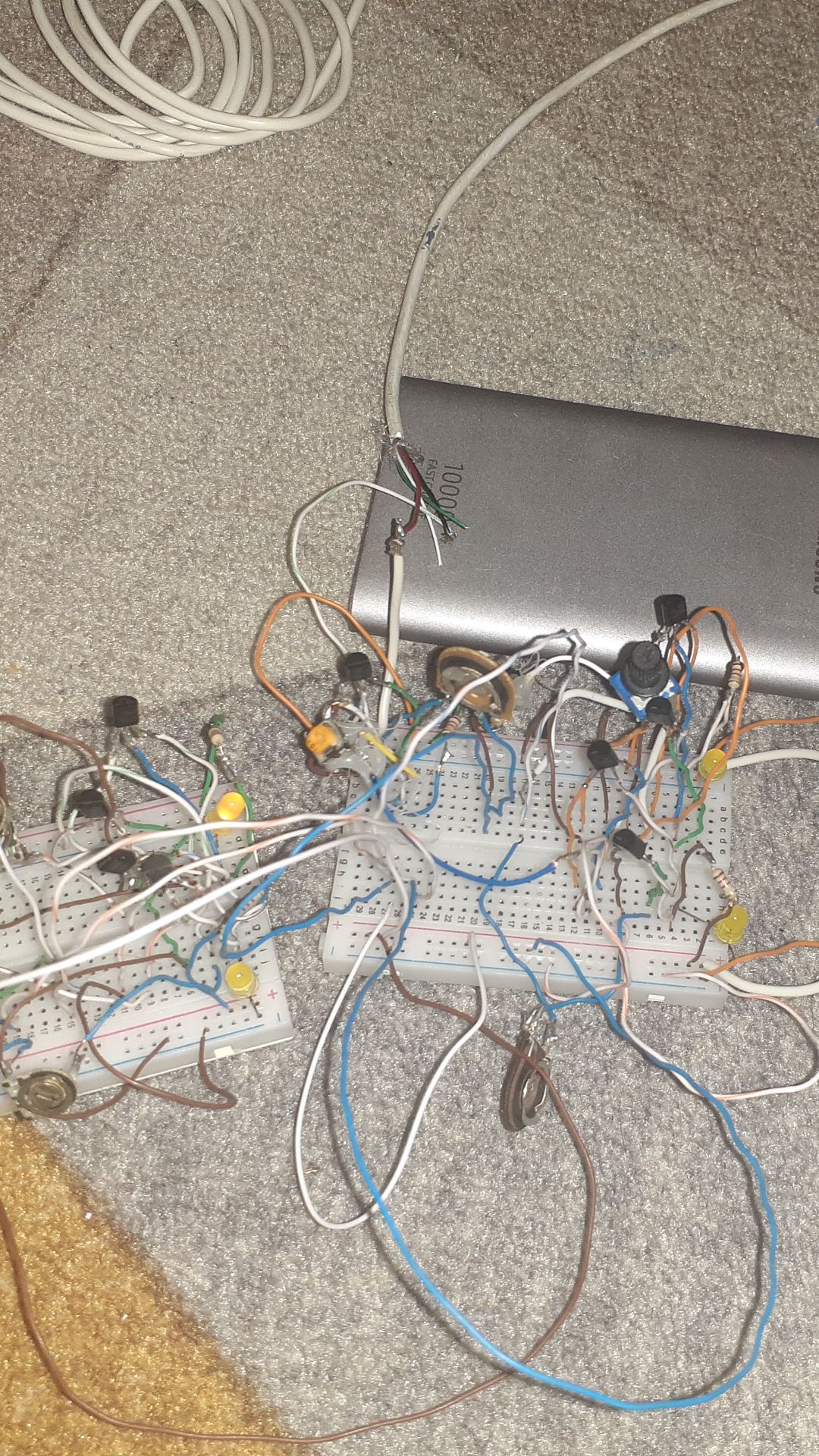 Заменяем микросхемы HEF4067B (CD74HC4067, 74HC154D) логикой на транзисторах смотреть онлайн