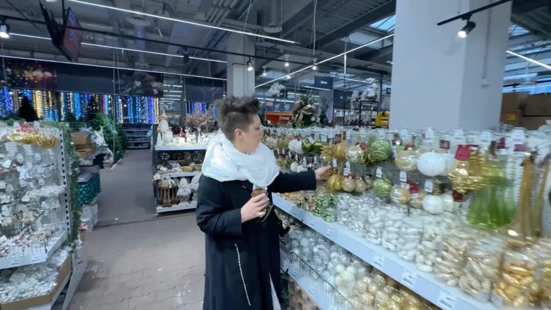 Обзор новогоднего декора с Татьяной Жуковой ! смотреть онлайн