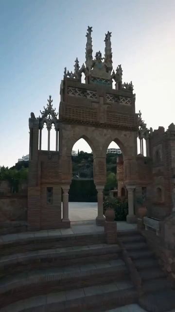 Замок Коломарес, Бенальмадена, Испания смотреть онлайн