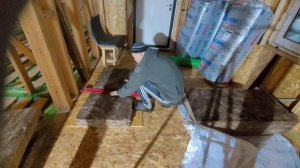 Пол в каркасном доме.