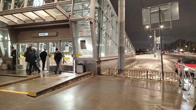 Вечерняя прогулка, Купчино, парк Героев-Пожарных и Интернационалистов. смотреть онлайн