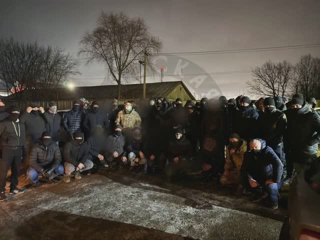 Дружина Русской Общины Казани защитила несовершеннолетнюю от дикаря #важное смотреть онлайн