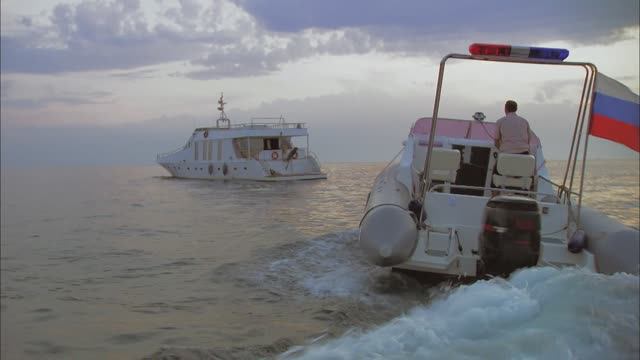 МОРСКОЙ ПАТРУЛЬ-2 - 7 серия смотреть онлайн