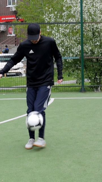 ОЦЕНИ ФУТБОЛЬНЫЙ ФРИСТАЙЛ смотреть онлайн