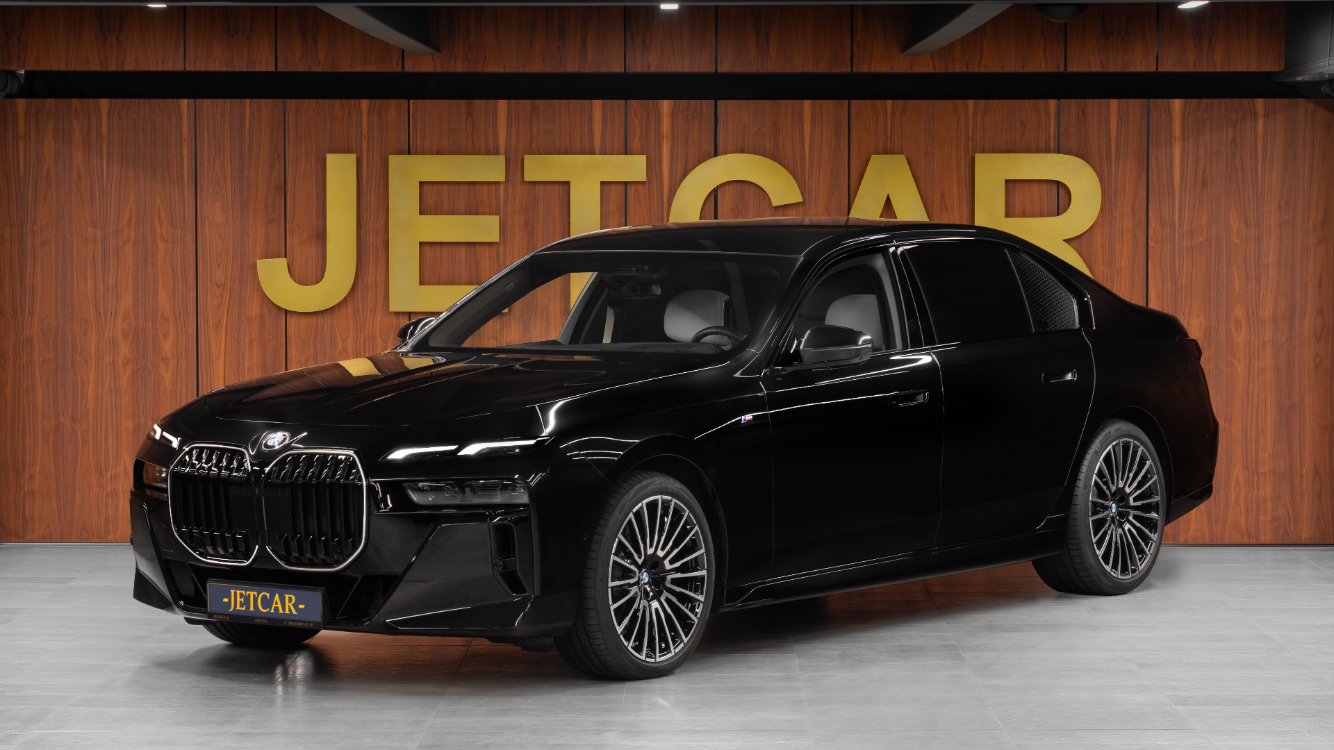JETCAR - BMW 740d смотреть онлайн