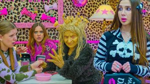 ДИАНА ПОПАЛА В ЛЕОПАРДОВЫЙ САЛОН-КУДА ОБЫЧНЫХ КЛИЕНТОВ НЕ ПУСКАЮТ!!!