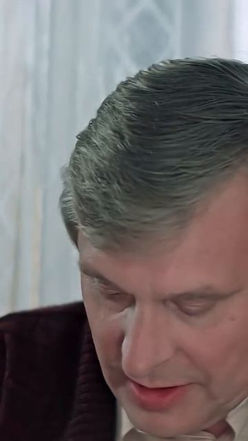 🎬 Курьер - Мы хотим знать, в чьи руки попадёт воздвигнутое нами здание. смотреть онлайн