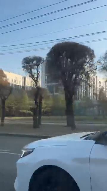 Almaty road trip Проспект Абая 25 ноября 2025 +15C смотреть онлайн