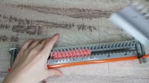 17 УЗОР | НАКЛОННЫЕ ПЕТЛИ ОЪЕМНЫЕ | Ручная вязальная машинка ИВУШКА | как вязать мастер класс