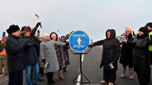 Алексей Цыденов принял участие в запуске движения по новой трассе в Бурятии